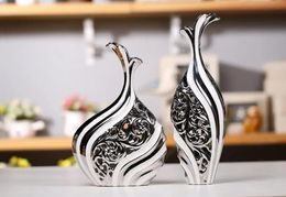 Vases Modern Bottle Shape Ceramic Vase for Home Decor Tabletop Vase silver Colours