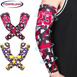 Arm Leg Warmers Protective Gear TopRunn 1Pair Sleeves USA Flag Cooling Covers Sun Protection Unisex Sports Basketball Riding Ice Silk UV YQ240106