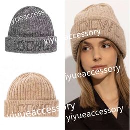 Luxury Knitted Hats For Fashion Men Women Fashion Designer Beanie Knitted for Men Women Hats Unisex Versatile Casual Brimless Hats love Warm Cashmere Fitted Hats