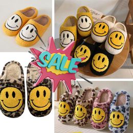 HOt sale Fashion Women Smile Winter Slippers Soft Plush Faux Fur Shoes Ladies Fluffy Furry Flat Home Indoor Couple Cotton Smiley Face Walking Shoe