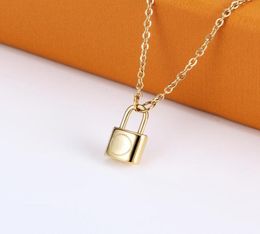 New pendant necklace fashion designer design 316L stainless steel holiday gift for men and women1995465