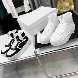 Well-known designer casual shoes fashion high-top plus high-soled legs long comfortable soft big brand stars with the same style ladies board shoes