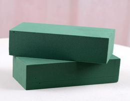 10Pcs Floral Blocks Brick Flower Holder Florist Flower Styro Green Bricks applied Dry or Wet for Artificial Flowers Q11269316667