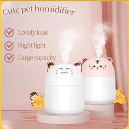 Humidifiers Cute Pet Humidifier Mini Office Desktop Air Conditioning Room Humidification Usb Small Household Heavy Fog Spray Drop Deli Otqxl