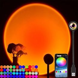 1pc Smart APP Control Night Light, 6 Million Colours Sunset Projector Light, Suitable For Living Room, Bar, Bedroom Home Decoration, Meditation