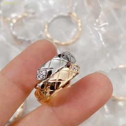 U3cb Designer Luxury Jewellery Bvlger B-home Band Rings High Quality V-gold Plated Mijin Wide Diamond Grid Ring with a Sense of Fashion and Sophistication