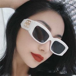 12% OFF Wholesale of sunglasses Personality Square Street Shooting Show Exaggeration Double B Sunglasses Fashion