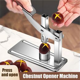 Chestnut Opener Stainless Steel Chestnut Clip Shell Opener Nut Cracker Multifunctional Pecans Walnut Pliers Chestnut Peeling Kit 240105