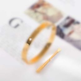 Designer Cartres Bracelet Kajia 5th generation 18k gold bracelet Jewellery screwdriver love lovers series