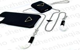 Topp Luxury 3 -delvis Set Earphone Protector Magnetic Pendant Halsband Telefonfodral för iPhone 12 Promax 11 11Pro X XS XR XSMAX PU LE1619898