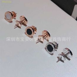 Hqqy Designer Luxury Jewellery Bvlger B-home Stud Pure Silver Round Cake 18k Rose Gold Couple for Men and Women Black Agate White Fritillaria Full Diamond Earrings