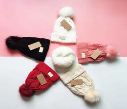 Knitted lia Hats Designer Winter Fleece Beanies Women Girls Skull Caps Bonnet Trendy Label Rhombus Knitting Cap Outdoor Warm Beanie4942177