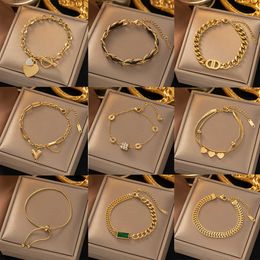 Classic Van Jewellery Accessories Colourless New 18k gold Bracelet Versatile for Women Instagram Style Fashion High Grade