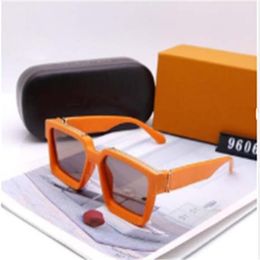 Fashion Sunglasses Classic Retro Pilot Frame Glass Lens UV400 Protection Eyewear With Leather Case shippin223g