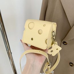 Personality cheese shoulder bag handbag fashion creative mini bag fashion casual niche crossbody bag 2024 new style CCJ3202