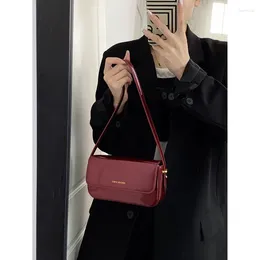 Evening Bags Retro Red Glossy Surface Patent Leather Square Bag Women 2024 High Quality Fashion Underarm Light Luxury Crossbody