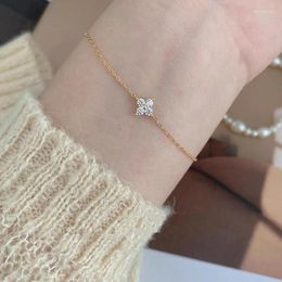 Charm Bracelets Fashion Zircon Flower Link Chain Bracelet For Women Niche Simple Desgin Party Jewellery Accessories Sl627