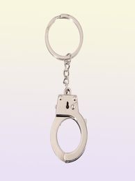 Simulation handcuffs metal keychain car key bottle opener men and women keychain9065055