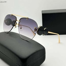 Sunglasses for Men Women Designers 2250 Style VE Anti-ultraviolet Retro Eyewear Plate Oval Frameless Lens Random Box