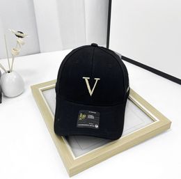 Luxurys Fashion Sun Hat Mens Luxury Designer Womens Louiseities Baseball Cap Fitted Hats Letter Snapback Viutonities Sunshade Sport Embroidery Beach White Fox 371