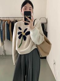Women's Sweaters Women Floral Knitted Sweater Elegant Vintage Long Sleeve Pullover Lady Loose Silhouette Korean White Jumpers