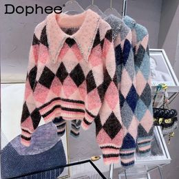 Arrival Autumn Winter Rhombus Diamond Retro Colour Stitching Lapel Sweaters Pullover Womens Mohair Short Knitted Sweater Top 240106