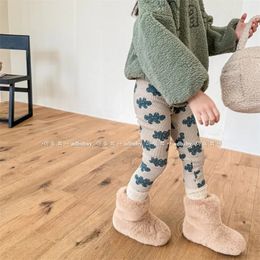 Winter Baby Girls Warm Leggings Kids Thick Fleece Pants Kids Cartoon Casual Toddler Trousers Plus Velvet Children Clothes 240106