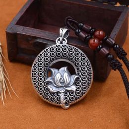 Pendant Necklaces Hip Hop Wind Lotus Safety Buckle Sweater Chain Long Necklace Hanging Rope Large Retro Ethnic Style Art Wholesale In Chin