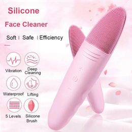 Electric Face Cleanser Silicone Cleaner Deep Cleaning Brush Vibration Massager Lifting Tightening Skin Care Tool Waterproof 240106