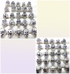 Whole bulk lot 100pcs Styles Top Mix Skull Rings Skeleton Jewellery Men039s Gift Party Favour Men Biker Rings man Jewellery BRAND 8361779