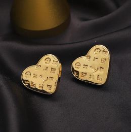 Eleganter Luxusstil Briefe Designer Stud Ohrring für Charm Womens Marke Ohrring für Hochzeit Teil Geschenk Schmuck Zubehör 20style