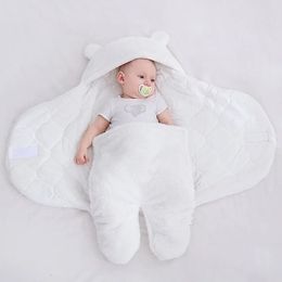 Bag Shaped Plush Sleeping Infant Bear Stroller Wrap Baby Products Soft born Sleep Sack Swaddle Blanket Bedding Set 240106