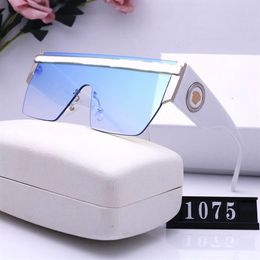 5 Option Designer Sunglasses For Women Men Fashion Polaroid Letter Sun Glasses Eyewear Sunglass For Woman V Eyeglass D2202241Z290S