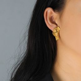 Neue modische fortgeschrittene Retro-Metallplattierung 18K Gold geometrische Ausreißer-Ohrringe Titanstahl einfache Mittelalter-Ohrringe Schmuck