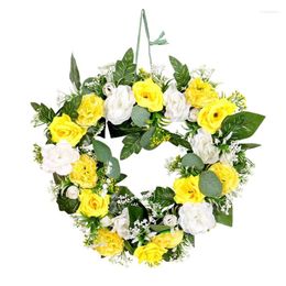 Decorative Flowers Love Heart Wreath Lightweight Headband Decoration Spring Season Background Hanging Ornament For Special Day Celebration