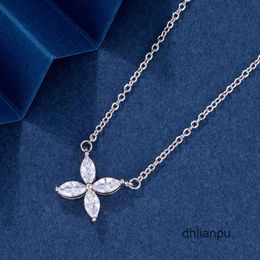 Designer Necklace Sterling silver women's four-leaf clover horse eye Seiko fashion light luxury niche high-end collarbone necklace