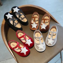 Girl's Ballet Flats Star Glimmer Velvet Söta små barn Princess Shoes Elastic Band 21-30 Vackra Light Kids Flat Shoe 240108