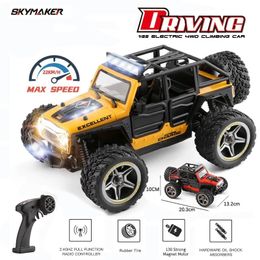 Wltoys 22201 RC Car 122 24G 2WD Vehicle Models Propotional Control Withe WLight Truck OffRoad Climb Machine Kids Toys 240106