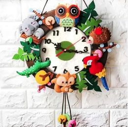 Clocks New Felt Wall Clock Free Cutting Felt Material DIY Package Forest Animal Theme Handmade Cloth Clock For Living Room Decorartion