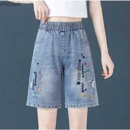 Women's Shorts Summer Frayed Cartoon Letter Embroidery Jeans Woman Female Light Blue Straight Elastic Waist Denim Shorts Ripped jean femme YQ240108