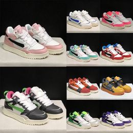 Low White Brand Midtop Sponge Designer Casual Shoes Out Of Office Sneaker Black Pink Green Red Ooo For Walking Calf Leather Arrows Motif Dress Sneakers Retro Trainers