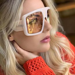 Sunglasses Celebrity Large Shield Square Sunglasses Women Brand Oversized Sun Glasses Men Vintage Beige Shades Lady Windshield Oculos Uv400