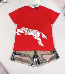 Luxury baby tracksuits designer kids Short sleeved suit Size 100-160 kids Two piece set Round necked red T-shirt and khaki shorts Jan10