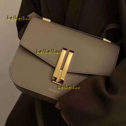 Briefcases Evening Bags Designer Demellier Shoulder Bag British Minority Tofu Crossbody Bag Womens Leather Cowhide Fashion One Shoulder Portable Small Square Bag