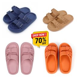 2024 Designer slides slipper sliders slippers womens Summer Blue mens women Hotel lady Beach clogs home walk Gold 35-45