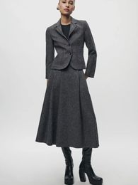 Suit suit autumn casual and comfortable wool blend simple jacket Aline umbrella skirt womens 240108