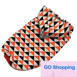 Quatily Dog Clothes Net Red Same Style Printed Pet Clothes Inverted Triangle Pet Hoodie