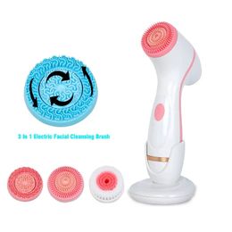 Sonic Silicone Face Brush Waterproof Electric Cleansing Brush Skin Cleaner Spin Wash Pores Deep Cleaning Tool Remove Acne 240108