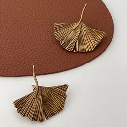 Dangle Earrings 2024 Europe America Leaf Women Famous Designer Classic Vintage Jewellery Trendy