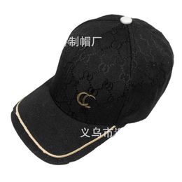 Designer Ball Caps High quality men's and women's versatile embroidered baseball cap, classic vintage duck tongue cap, fashionable couple casual sunshade hat RMQM
